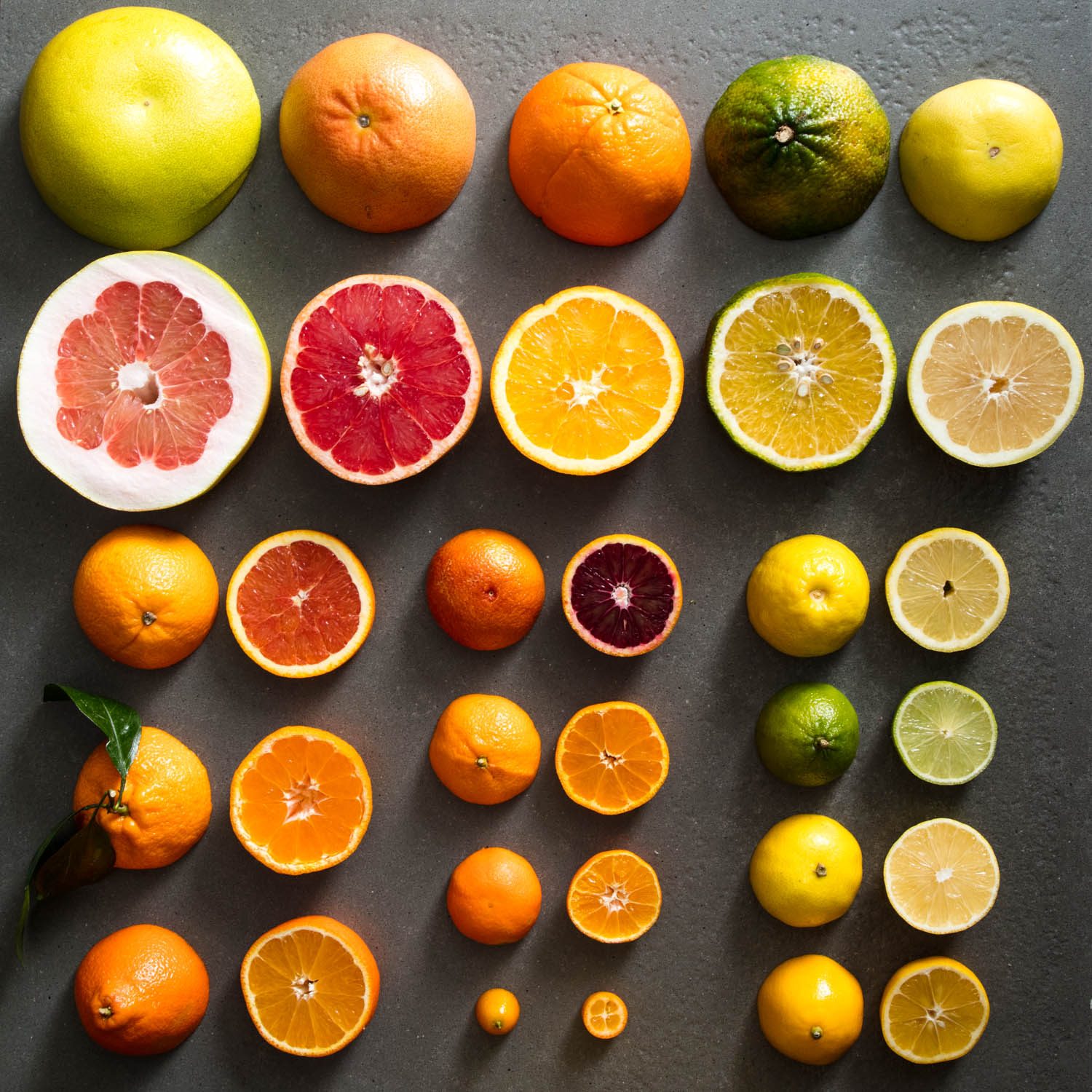 Апельсин сколько есть. Лайм лимон апельсин грейпфрут. Грейпфрут, кумкват и Цитрусы. Апельсин мандарин грейпфрут. Апельсин разные сорта.